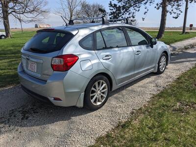 2013 Subaru Impreza 2.0i Premium   - Photo 5 - Sycamore, IL 60178