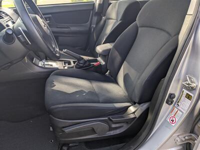 2013 Subaru Impreza 2.0i Premium   - Photo 11 - Sycamore, IL 60178