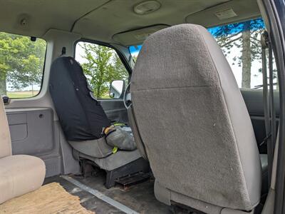 2008 Ford E-350 SD XL   - Photo 15 - Sycamore, IL 60178