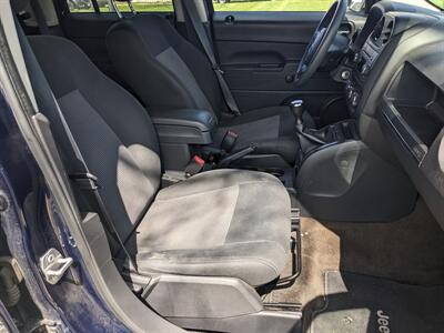 2016 Jeep Patriot Sport FWD 5 Speed Manual Transmission - Photo 19 - Sycamore, IL 60178