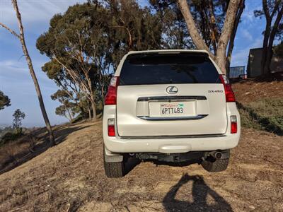 2011 Lexus GX 460   - Photo 2 - San Diego, CA 92126