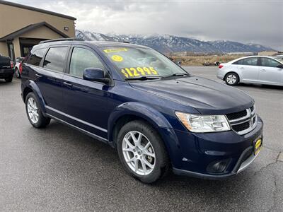 2018 Dodge Journey SXT   - Photo 2 - Logan, UT 84341