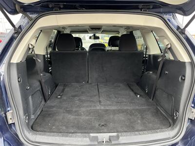 2018 Dodge Journey SXT   - Photo 9 - Logan, UT 84341