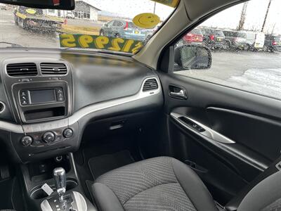 2018 Dodge Journey SXT   - Photo 15 - Logan, UT 84341