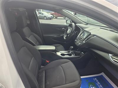 2018 Chevrolet Malibu LT - Photo 8 - Logan, UT 84341