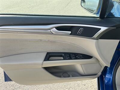 2018 Ford Fusion SE   - Photo 7 - Logan, UT 84341