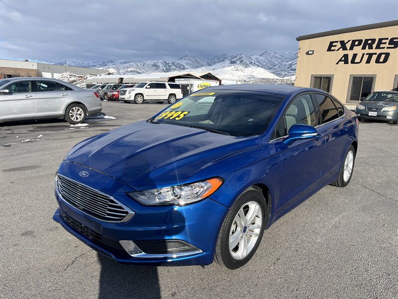 2018 Ford Fusion SE   - Photo 1 - Logan, UT 84341