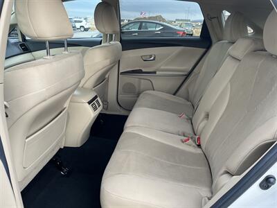 2013 Toyota Venza LE   - Photo 8 - Logan, UT 84341