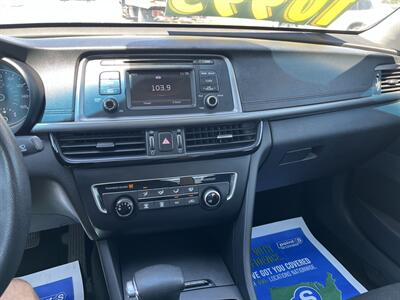 2017 Kia Optima LX - Photo 15 - Logan, UT 84341