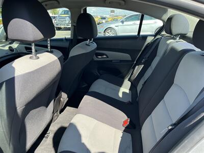 2016 Chevrolet Cruze LS Auto   - Photo 7 - Logan, UT 84341