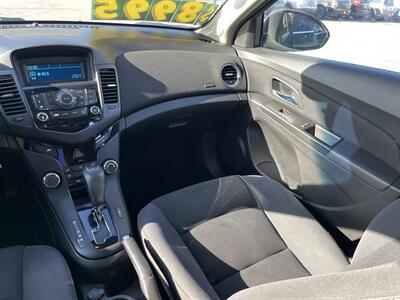 2016 Chevrolet Cruze Limited 1LT Auto   - Photo 11 - Logan, UT 84341