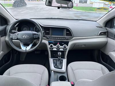 2019 Hyundai Elantra SEL   - Photo 11 - Logan, UT 84341