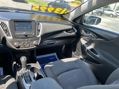 2018 Chevrolet Malibu LS   - Photo 11 - Logan, UT 84341
