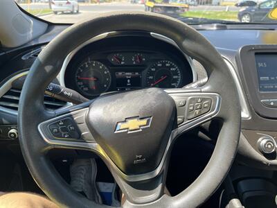2018 Chevrolet Malibu LS   - Photo 14 - Logan, UT 84341