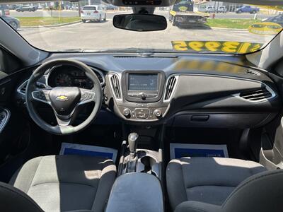 2018 Chevrolet Malibu LS   - Photo 9 - Logan, UT 84341