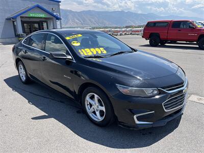 2018 Chevrolet Malibu LS   - Photo 2 - Logan, UT 84341