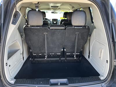 2013 Chrysler Town & Country Touring   - Photo 9 - Logan, UT 84341