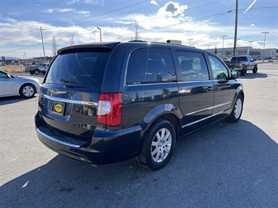 2013 Chrysler Town & Country Touring   - Photo 3 - Logan, UT 84341