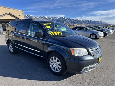 2013 Chrysler Town & Country Touring   - Photo 2 - Logan, UT 84341