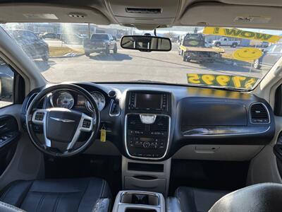 2013 Chrysler Town & Country Touring   - Photo 12 - Logan, UT 84341