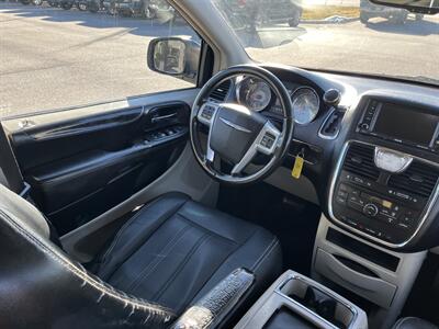 2013 Chrysler Town & Country Touring   - Photo 13 - Logan, UT 84341