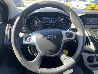 2014 Ford Focus SE   - Photo 15 - Logan, UT 84341