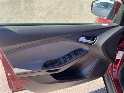 2014 Ford Focus SE   - Photo 7 - Logan, UT 84341