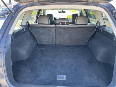 2013 Subaru Outback 2.5i Limited   - Photo 9 - Logan, UT 84341