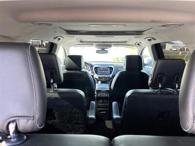 2019 GMC Acadia SLT-1 - Photo 11 - Logan, UT 84341