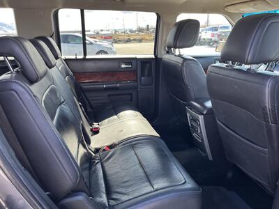 2010 Ford Flex Limited   - Photo 9 - Logan, UT 84341