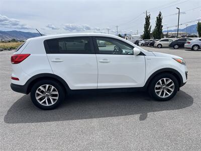 2015 Kia Sportage LX - Photo 3 - Logan, UT 84341