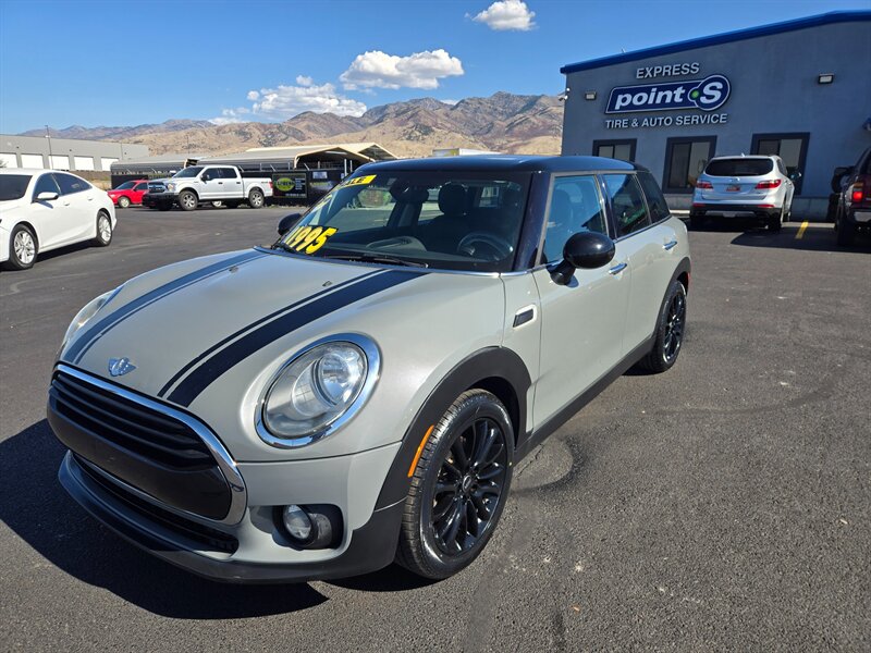 2017 MINI Clubman Cooper   - Photo 1 - Logan, UT 84341