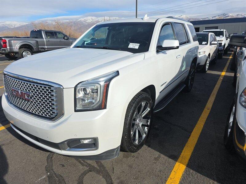 2016 GMC Yukon Denali's photo