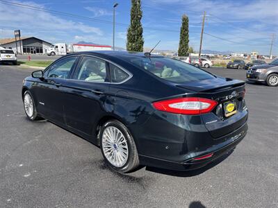2014 Ford Fusion Hybrid Titanium - Photo 5 - Logan, UT 84341