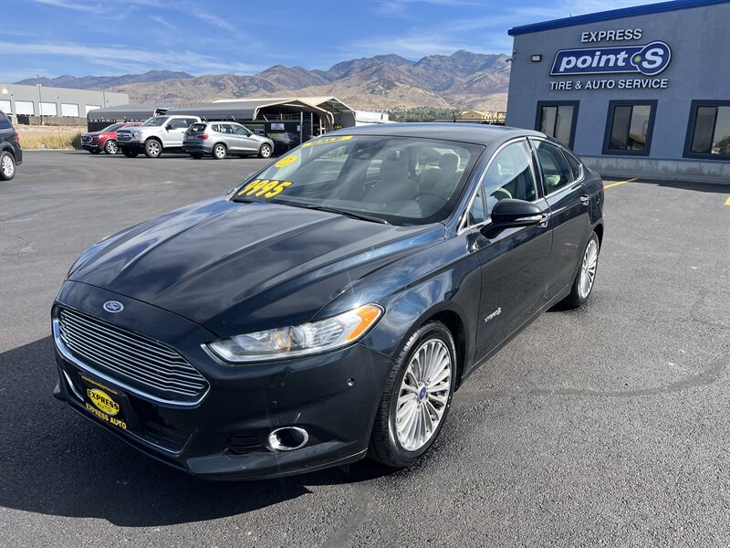 2014 Ford Fusion Hybrid Titanium   - Photo 1 - Logan, UT 84341
