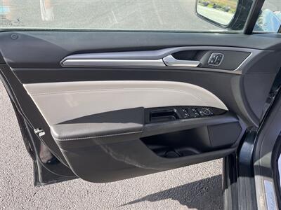 2014 Ford Fusion Hybrid Titanium - Photo 7 - Logan, UT 84341