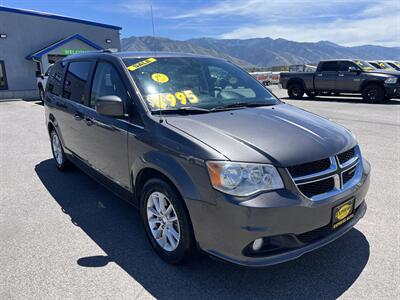 2019 Dodge Grand Caravan SXT   - Photo 2 - Logan, UT 84341