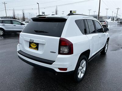 2014 Jeep Compass Latitude   - Photo 4 - Logan, UT 84341