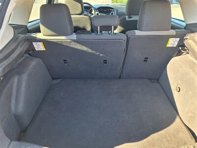 2014 Ford Focus SE   - Photo 18 - Logan, UT 84341