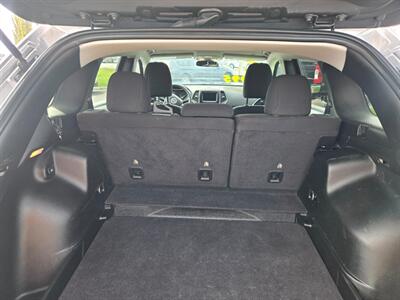2019 Jeep Cherokee Latitude   - Photo 8 - Logan, UT 84341