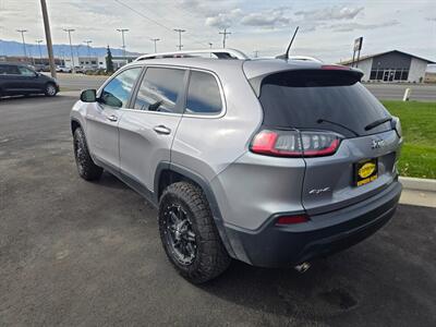 2019 Jeep Cherokee Latitude   - Photo 4 - Logan, UT 84341