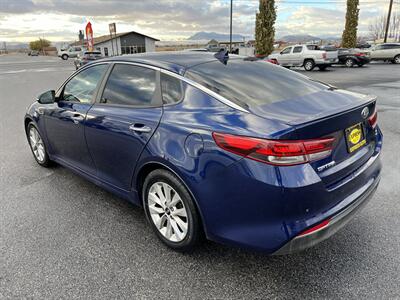 2018 Kia Optima S   - Photo 4 - Logan, UT 84341