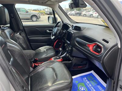 2021 Jeep Renegade Trailhawk   - Photo 14 - Logan, UT 84341
