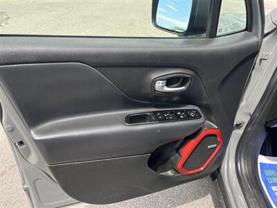 2021 Jeep Renegade Trailhawk   - Photo 6 - Logan, UT 84341