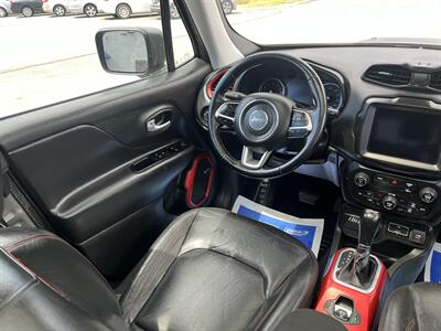 2021 Jeep Renegade Trailhawk   - Photo 11 - Logan, UT 84341