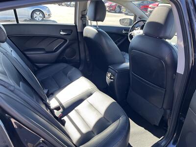 2017 Kia Forte EX   - Photo 10 - Logan, UT 84341