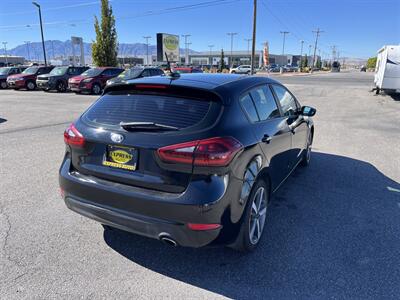 2017 Kia Forte EX   - Photo 4 - Logan, UT 84341