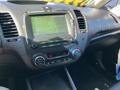 2017 Kia Forte EX   - Photo 18 - Logan, UT 84341