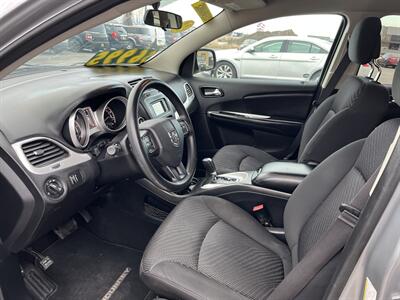 2015 Dodge Journey SXT - Photo 6 - Logan, UT 84341