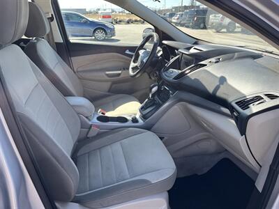 2015 Ford Escape SE - Photo 14 - Logan, UT 84341